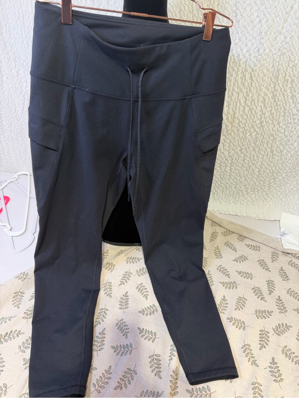 Spyder Black womens Performance Leggings with Side Pockets